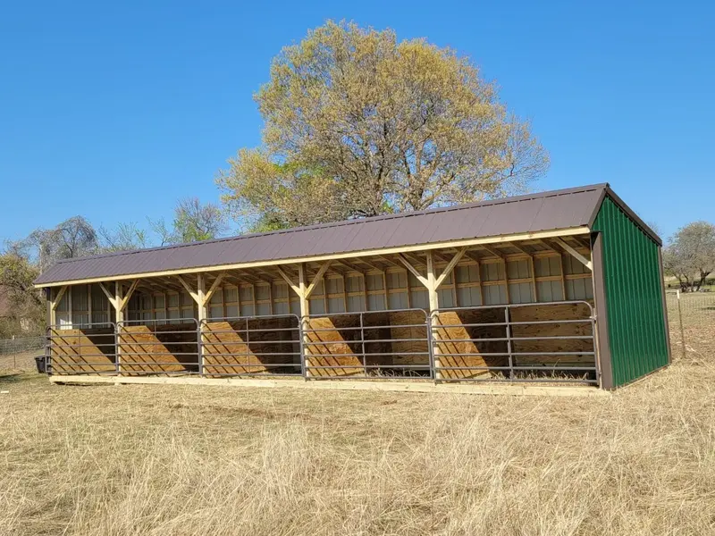 Livestock Shed 18